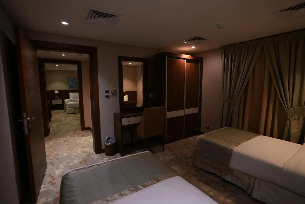 Palm Boutique Hotel Jeddah 4*,