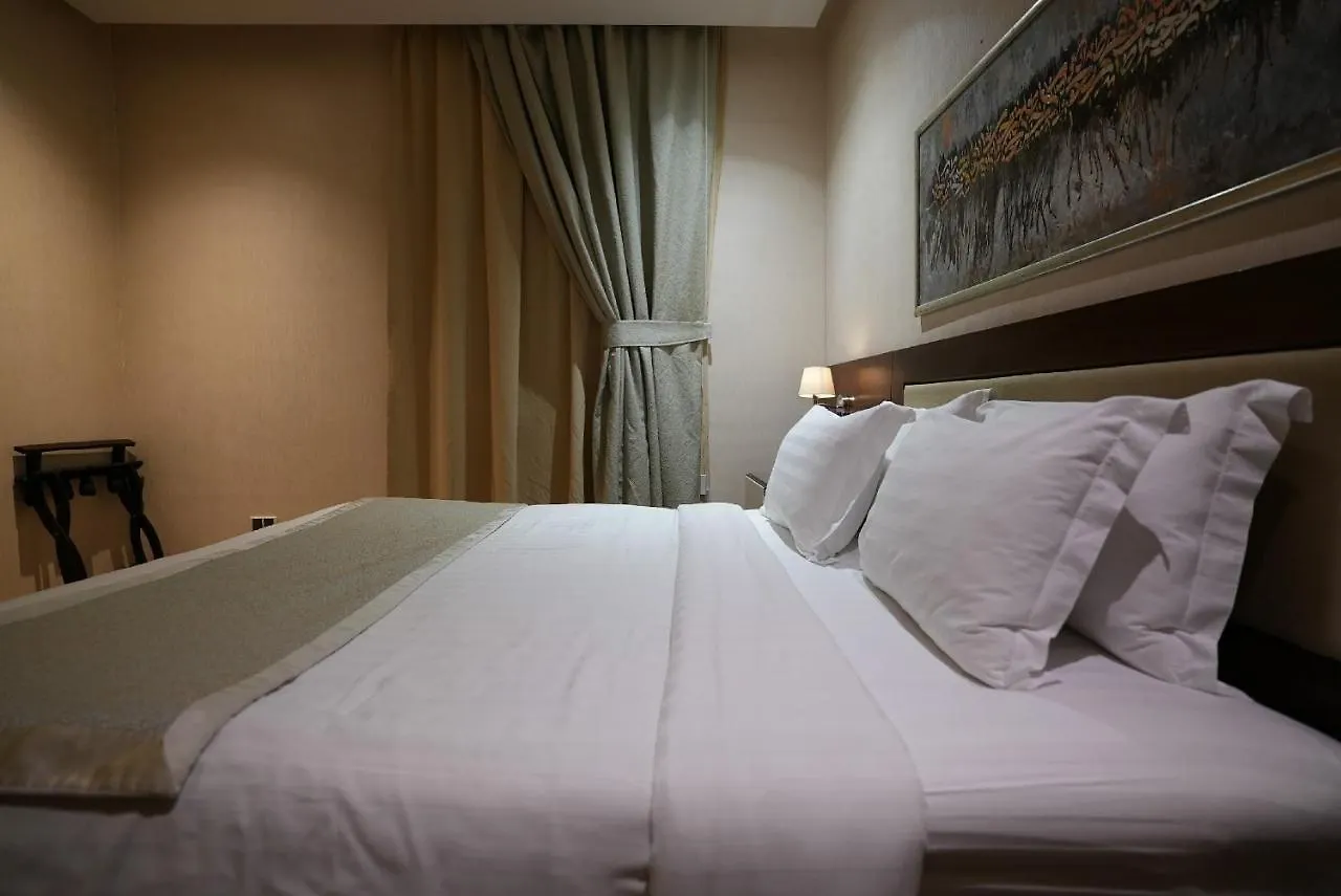 Palm Boutique Hotel Jeddah 4*,